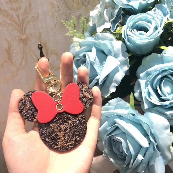 非你莫鼠2020lv鼠年限定米奇钥匙扣包饰