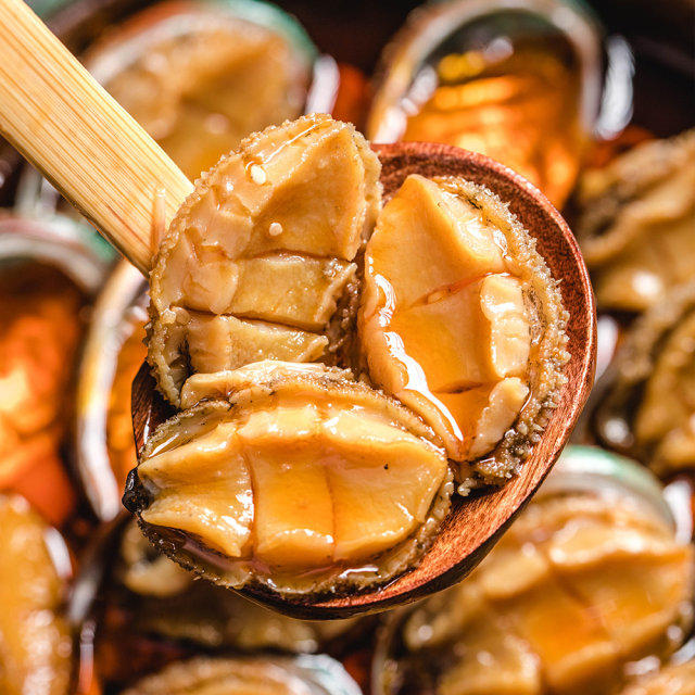 即食海鲜超值组合,8颗鲍鱼 扇贝1组 鱿鱼头1组 半壳花甲 1组,新鲜食材