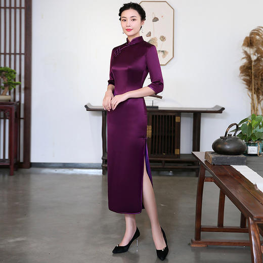 上海旗袍厂LHS-1014新款醋酸缎紫色妈妈装旗袍婚庆婚宴旗袍连衣裙秋冬长款 商品图3