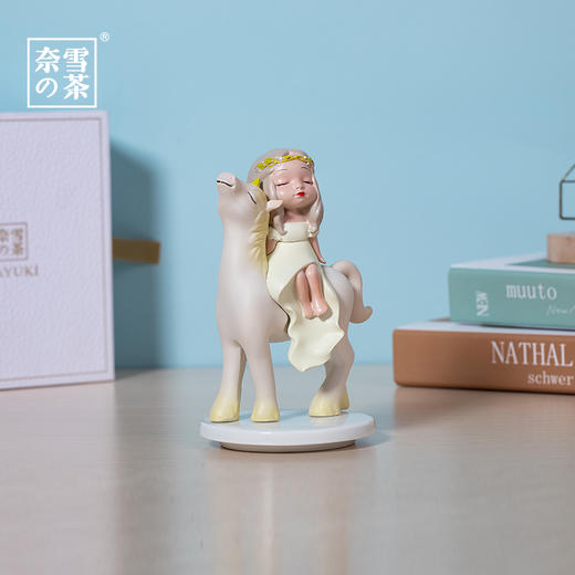 奈雪 独闯梦境·独角兽女孩Q版 萌萌哒超可爱女孩摆件 推荐收藏！ 商品图4