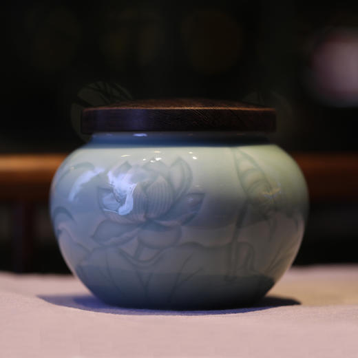 澜沧古茶茶具【龙泉青瓷藏养罐】木盖密封口不含茶叶 商品图1