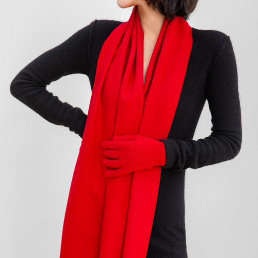 茧致·鼠你红真丝拉绒围巾 | 桑蚕丝细腻亲肤，6道起绒温暖软糯，经纬交织不易起球，6色可选（男女都适合） 商品图6