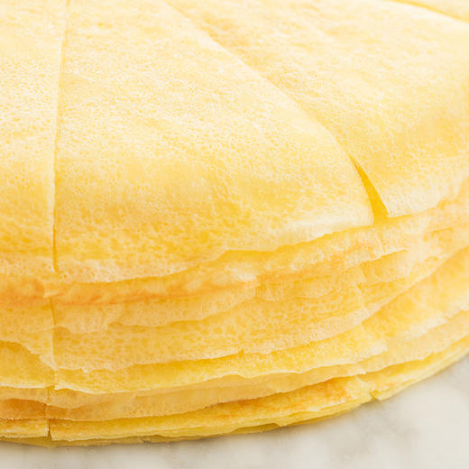 榴莲爱好者-8英寸榴莲千层下午茶，手工现煎千层皮+泰国金枕榴莲果肉（全国幸福西饼蛋糕59分快送2） 商品图1