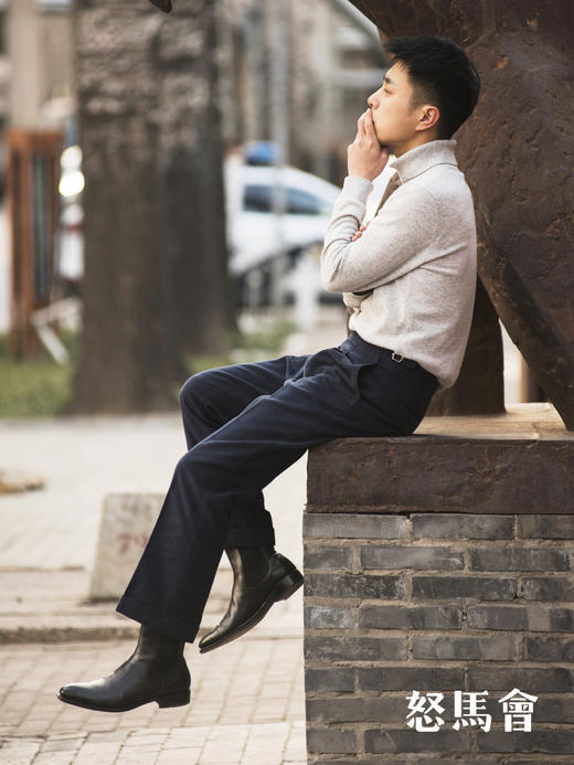 Hardy Minnis Eskdale Moleskin 鼹鼠皮高克重棉藏蓝色裤装 商品图1