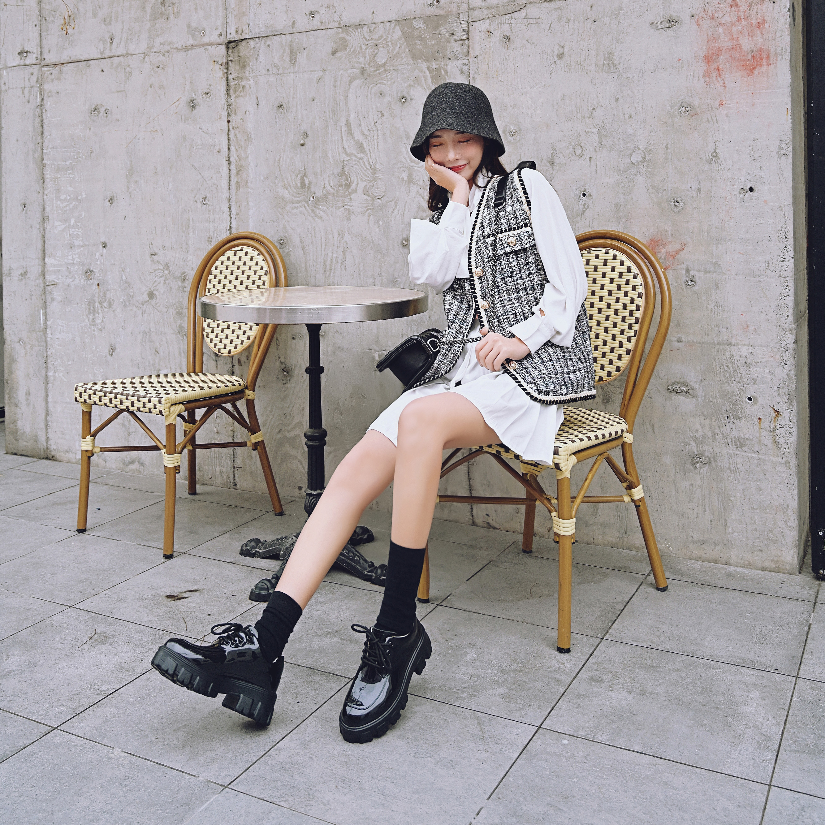 safiya索菲娅秋冬漆皮厚底鞋深口乐福鞋SF94112239