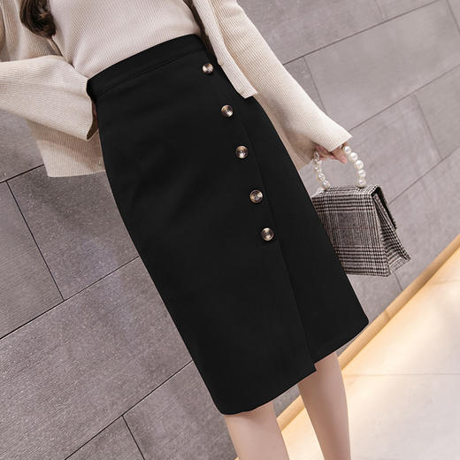 YXF-9746秋冬新款排扣不规则一步裙 商品图3