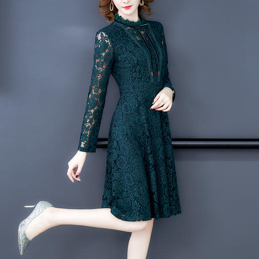 新款法式名媛优雅贵妇人打底中长款小香风蕾丝连衣裙(货号 am6680)