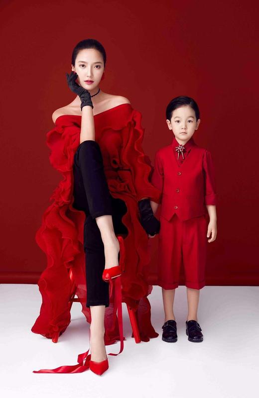 长春299团购原价1699元秋田摄影可拍摄全家福亲子照宝宝照孕妇照个人