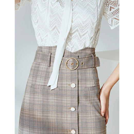 EITIE爱特爱春季新款时尚纽扣装饰A字裙格子半身裙短裙女A2006403 商品图3