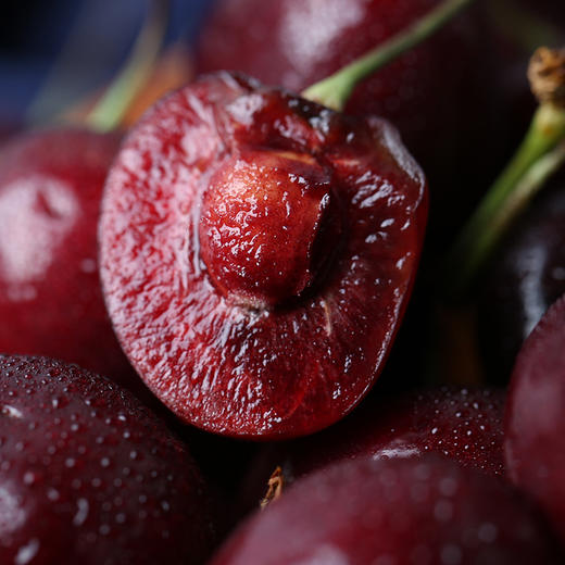 高性价比智利进口车厘子脆甜爆汁果肉饱满富含营养顺丰空运新鲜速达