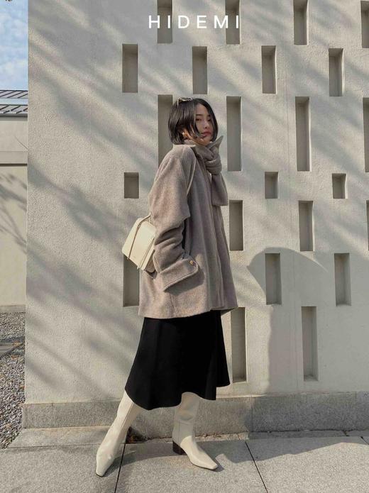 HIDEMI 燕麦灰设计感OS大衬衫式高克重加厚羊驼毛围巾式大衣 商品图2