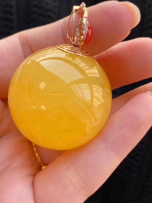 鸡油黄蜜蜡圆珠吊坠珠子尺寸316mm满蜜鸡油黄圆珠吊坠色泽黄润靓丽18k