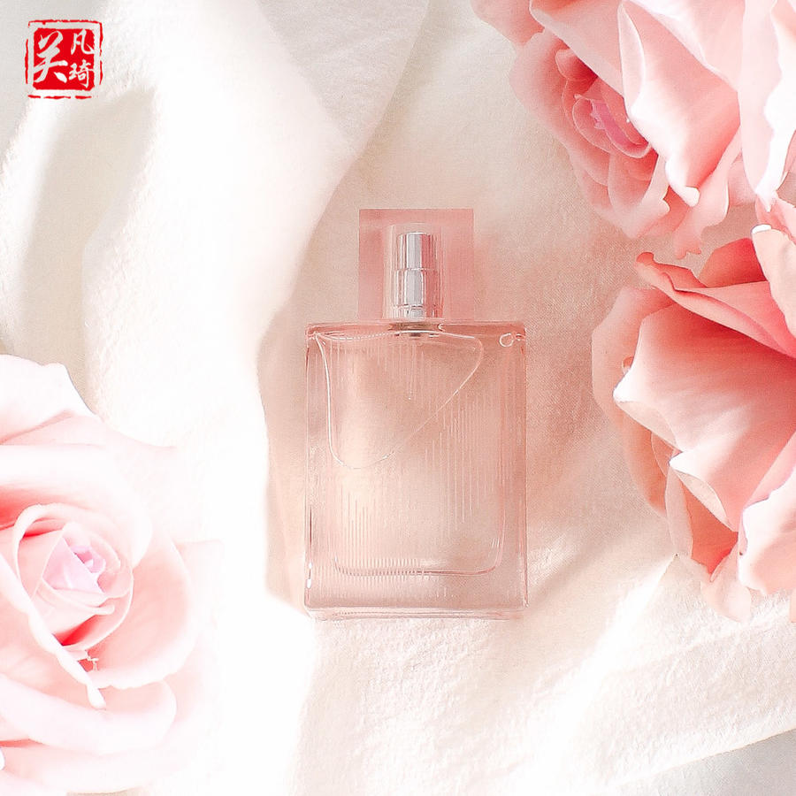 burberry巴宝莉 brit sheer红粉恋歌 女士香水30/50/100ml