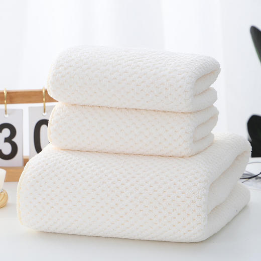 【2条装】毛巾浴巾套装 菠萝格高密珊瑚绒礼品巾沙滩巾 居家日用 商品图7