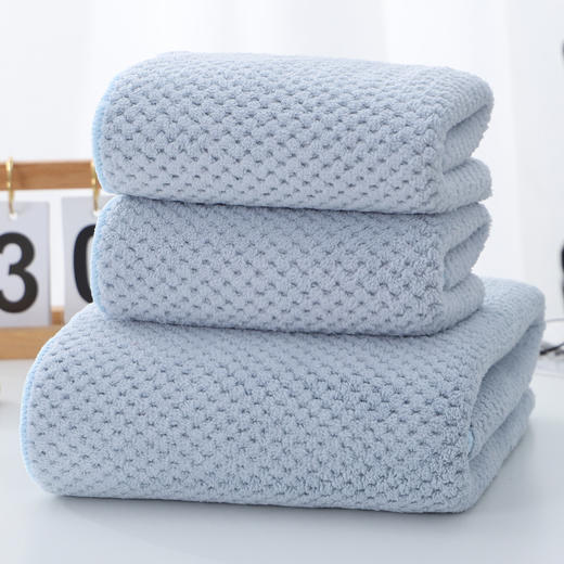 【2条装】毛巾浴巾套装 菠萝格高密珊瑚绒礼品巾沙滩巾 居家日用 商品图6