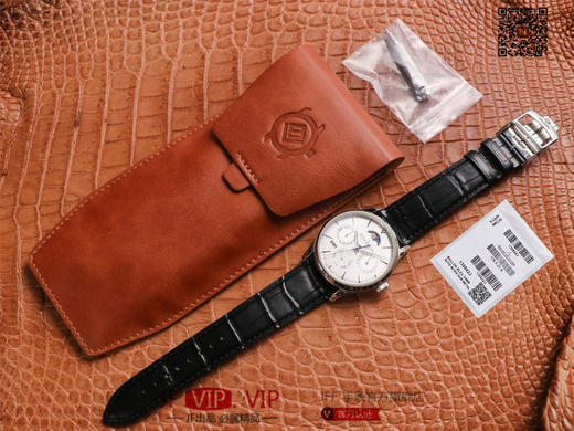 V9积jia大师万年历自动机械表（官方型号：白面130842J，黑面1308470，金面1302520，灰面130354J）同原装尺寸39mm实现868机芯所有的功能。男士腕表，皮表带自动机械机芯 商品图11