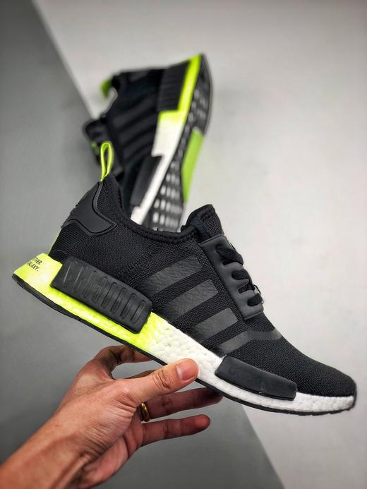 男鞋 adidas nmd _r1 星球大戰 虎撲版本 商品圖3