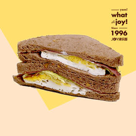 杂粮鸡蛋牛肉三明治