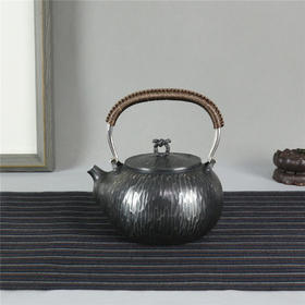 《乌金纳福》纯手作叠石纹银壶