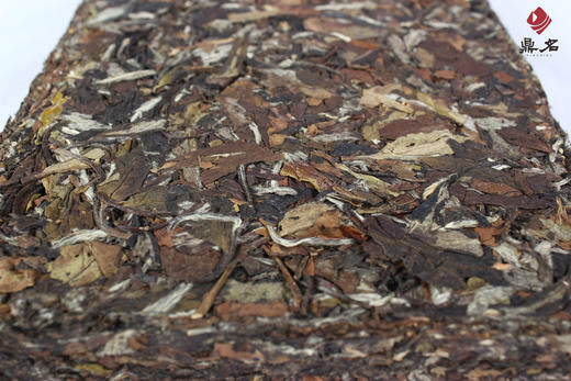 茶白金黄 2011年白牡丹 福鼎白茶   999g/砖  成箱规格：12盒 商品图5