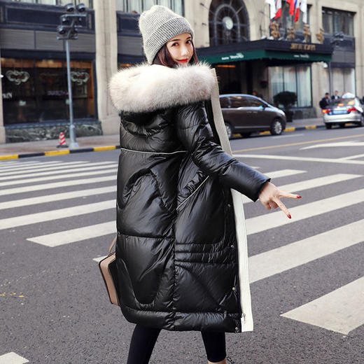 KENY-98216韩版大毛领亮面羽绒服 商品图1