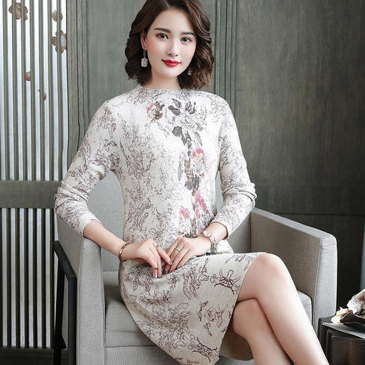 SM-VY6909复古印花针织大码连衣裙 商品图0