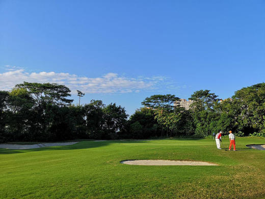 广西南宁嘉和城温泉高尔夫球会 商品图3