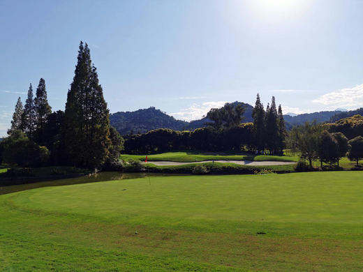 四川都江堰青城山高尔夫球会 商品图2