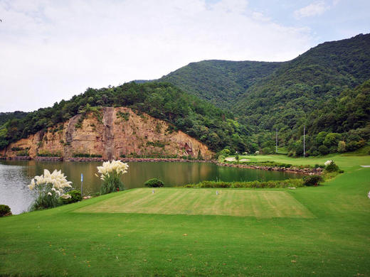 浙江湖州温泉高尔夫球会 商品图2