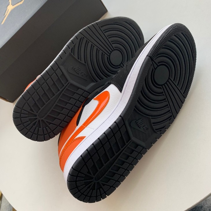 pairjordan1aj1飞翼logo休闲运动舒适高帮篮球鞋情侣款