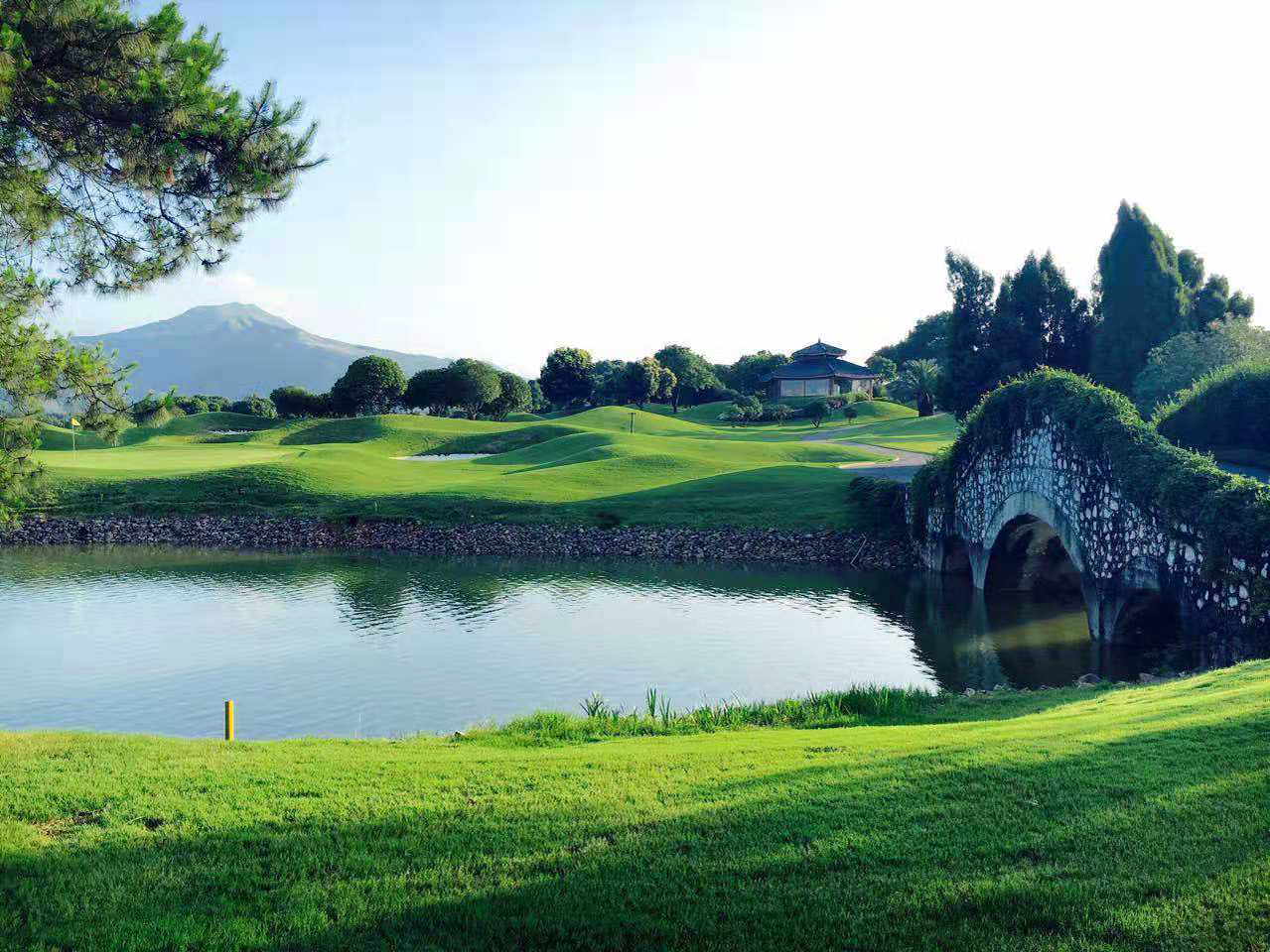 广西桂林乐满地高尔夫球会