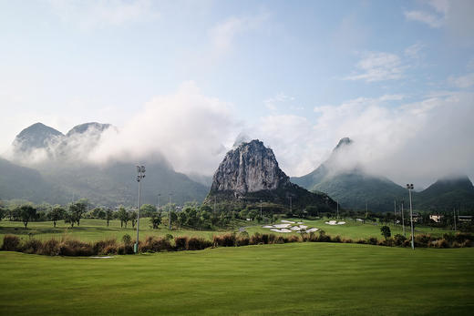 广西桂林山水高尔夫球会 商品图1