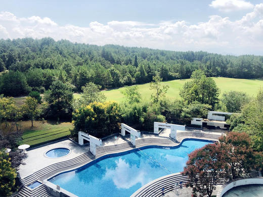 安徽黄山松柏高尔夫球会-森林场 商品图1