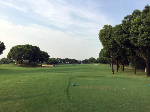 江苏苏州中兴高尔夫球会 商品图1