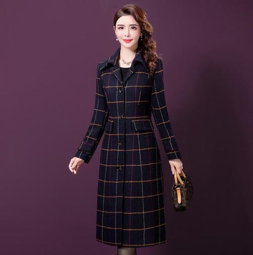 YMR-8285中长款过膝收腰流行格子呢子大衣 商品图3