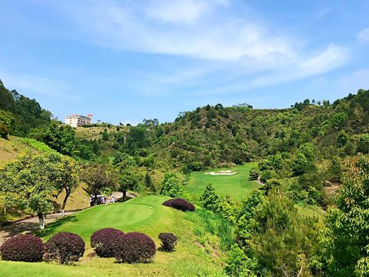 广东梅州麓湖山球会住打套餐 商品图1