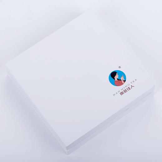 【礼盒】南茗佳人200克定制礼盒 商品图0