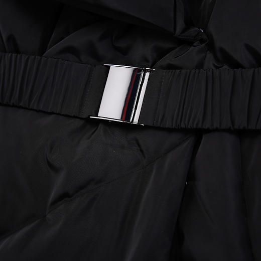 EITIE爱特爱冬季新款长款过膝气质修身加厚保暖羽绒服外套女5211909 商品图2