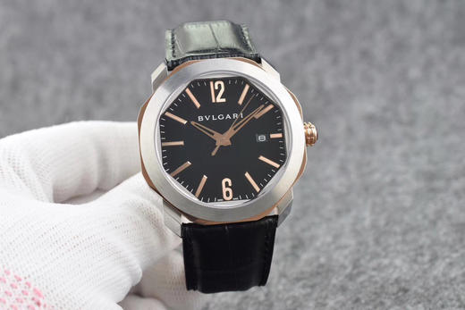 BV       宝格丽 OCTO系列将意大利创新风格演绎的尤为精彩，八角形代表的建筑美学风格在OCTO系列里端庄、大气。
腕表直径41mm
进口9015全自动机械机芯 商品图1