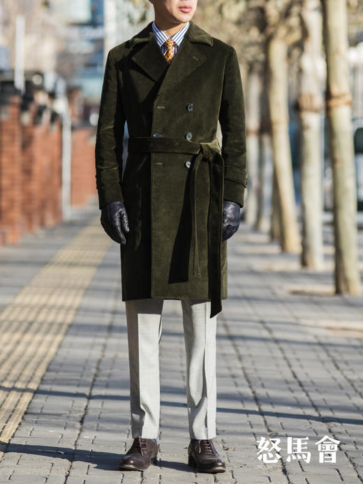 Hardy Minnis Eskdale 700克英式重磅灯芯绒棉深橄榄绿浴袍大衣 商品图4