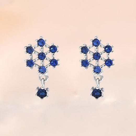 LMSS-EW85新款925银晶莹唯美雪花耳钉 商品图0
