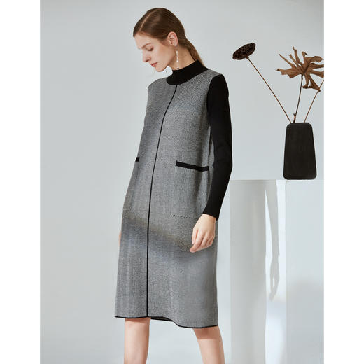 EITIE爱特爱新款通勤直筒显瘦半高领圆领针织衫女中长款6001726 商品图1