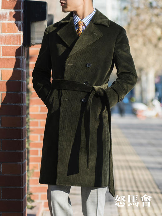 Hardy Minnis Eskdale 700克英式重磅灯芯绒棉深橄榄绿浴袍大衣 商品图5