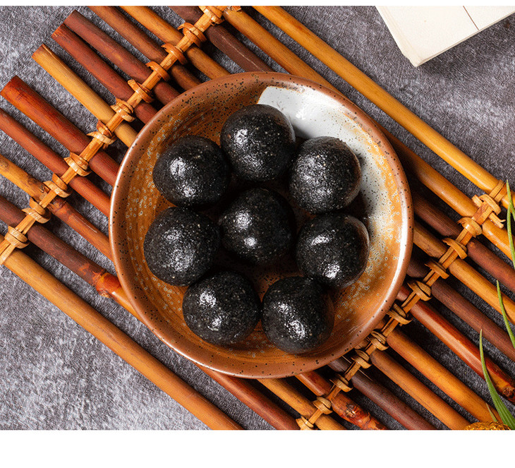 黑芝麻丸九蒸九晒纯手工九制黑芝麻