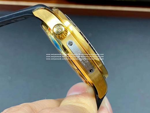 VS欧女王miga海马系列210.62.42.20.01.001。詹姆斯邦德同款，42mm。男士腕表，自动机械机芯，透底，硅胶表带 商品图9