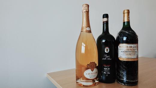 稀有老年份magnum 1.5l套装