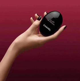 CHANEL香奈儿黑色鹅蛋护手霜