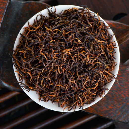 峨眉雪芽工夫红茶慧欣108g浓香型礼盒高山茶叶