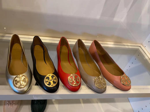 经典款5折！Tory burch TB圆扣平底鞋 商品图0