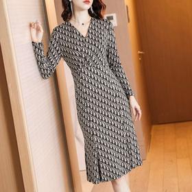 NYL-4690023新款韩版气质V领收腰显瘦内搭鱼尾裙